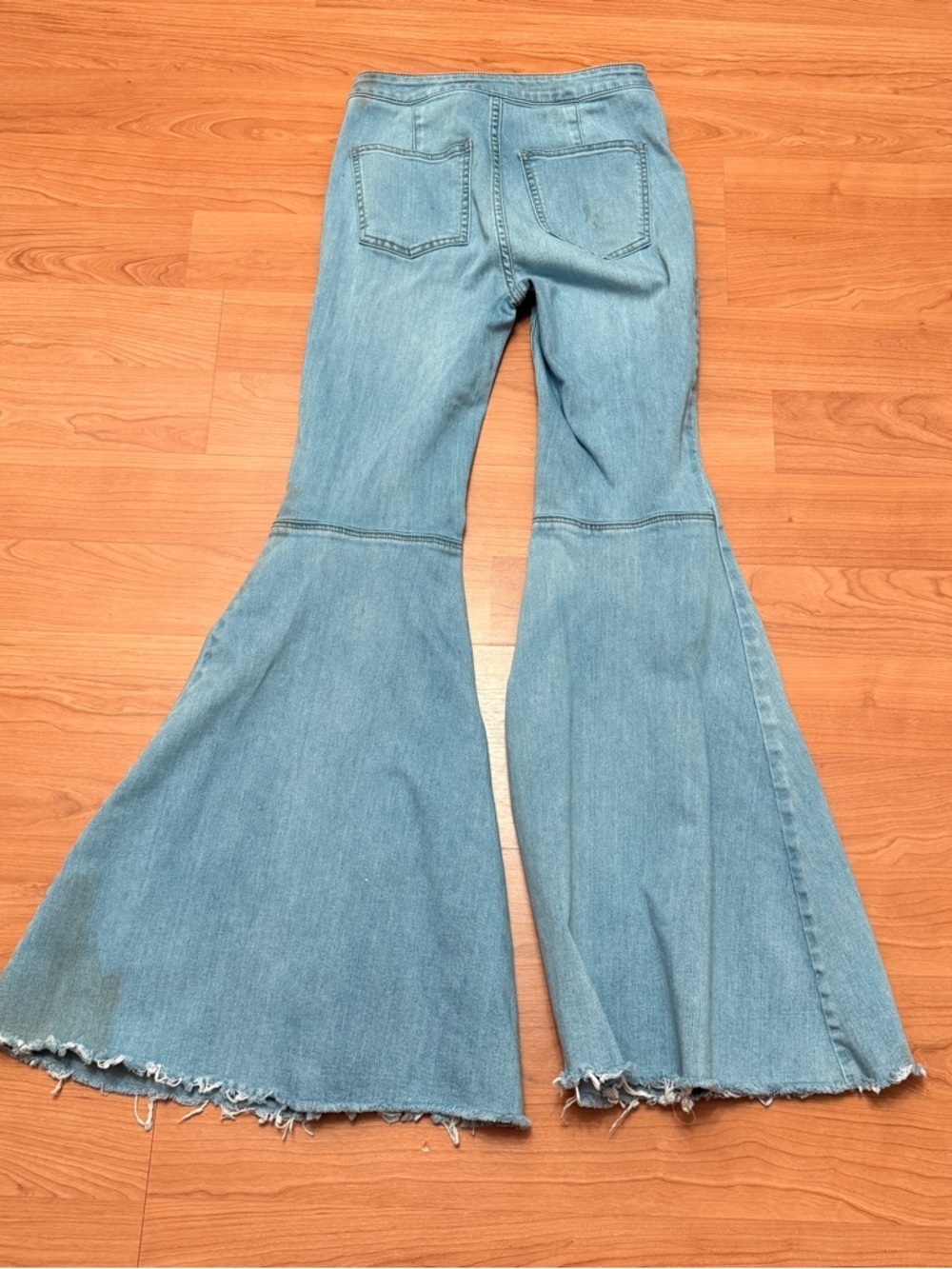 FREE PEOPLE Just Float on Flare Jeans Size 26 - Picture 7 of 11